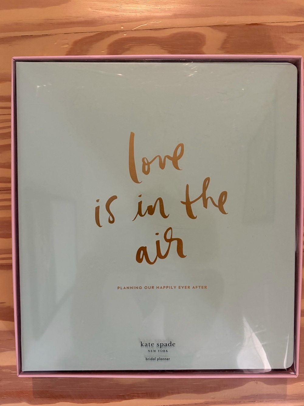 kate spade Love Is In The Air Bridal Planner in Mint